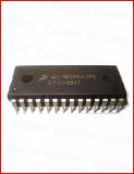 MC705P6ACPE - 28 Pin Dip